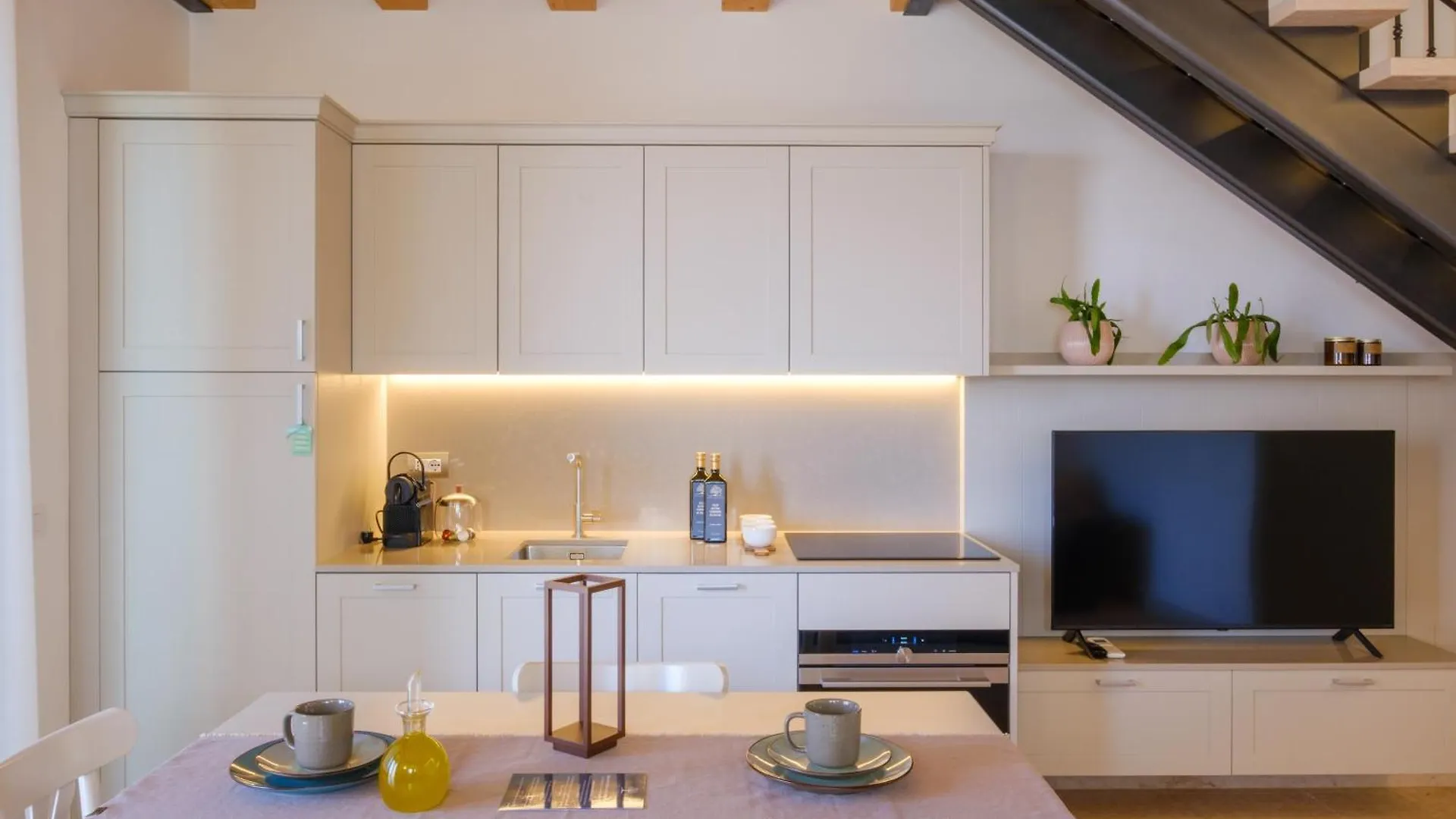 Lägenhetshotell L'Oro Di Pizzon - Exklusive Holiday Apartments Lake Garda Costermano