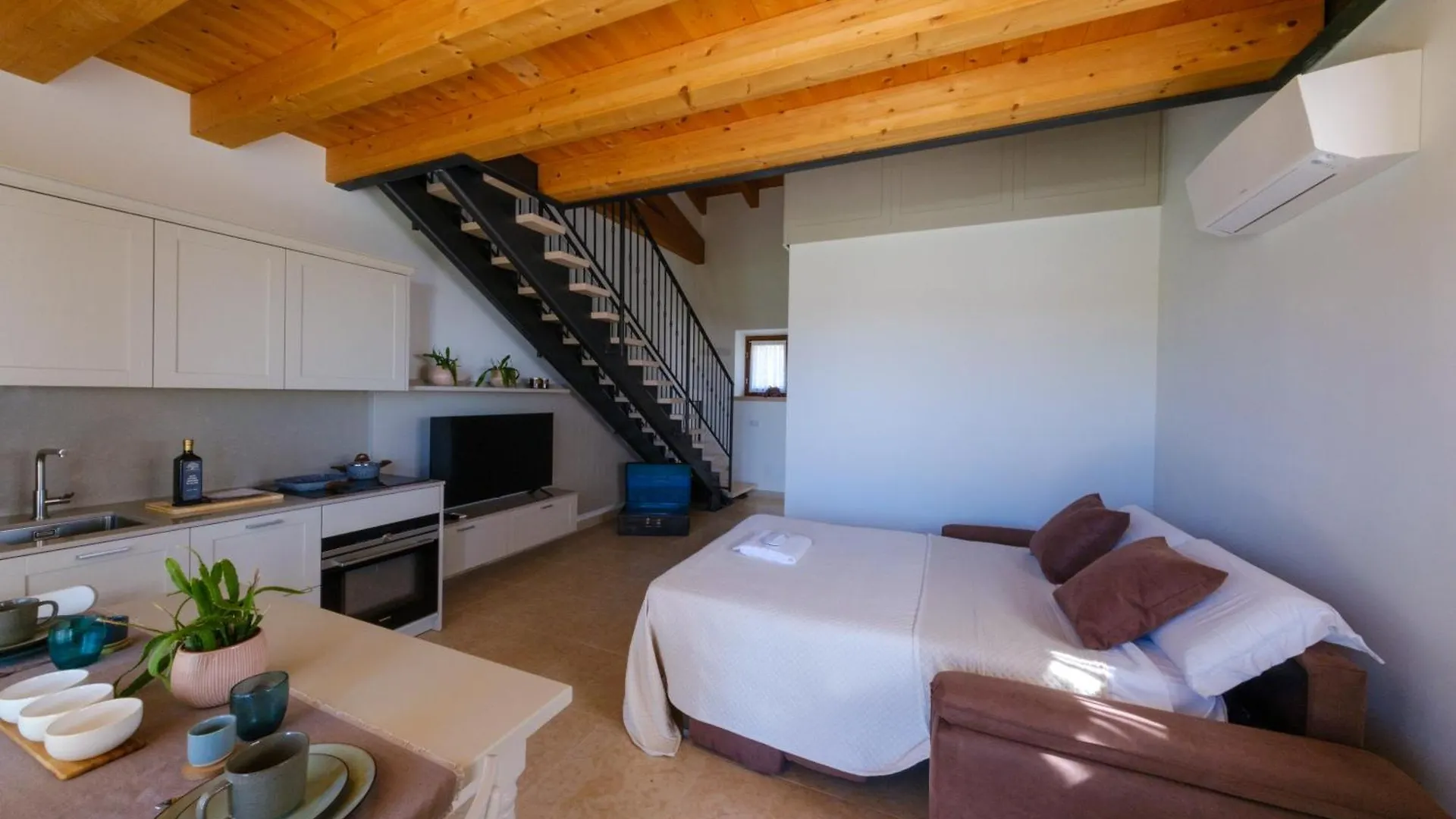 L'Oro Di Pizzon - Exklusive Holiday Apartments Lake Garda Costermano Lägenhetshotell
