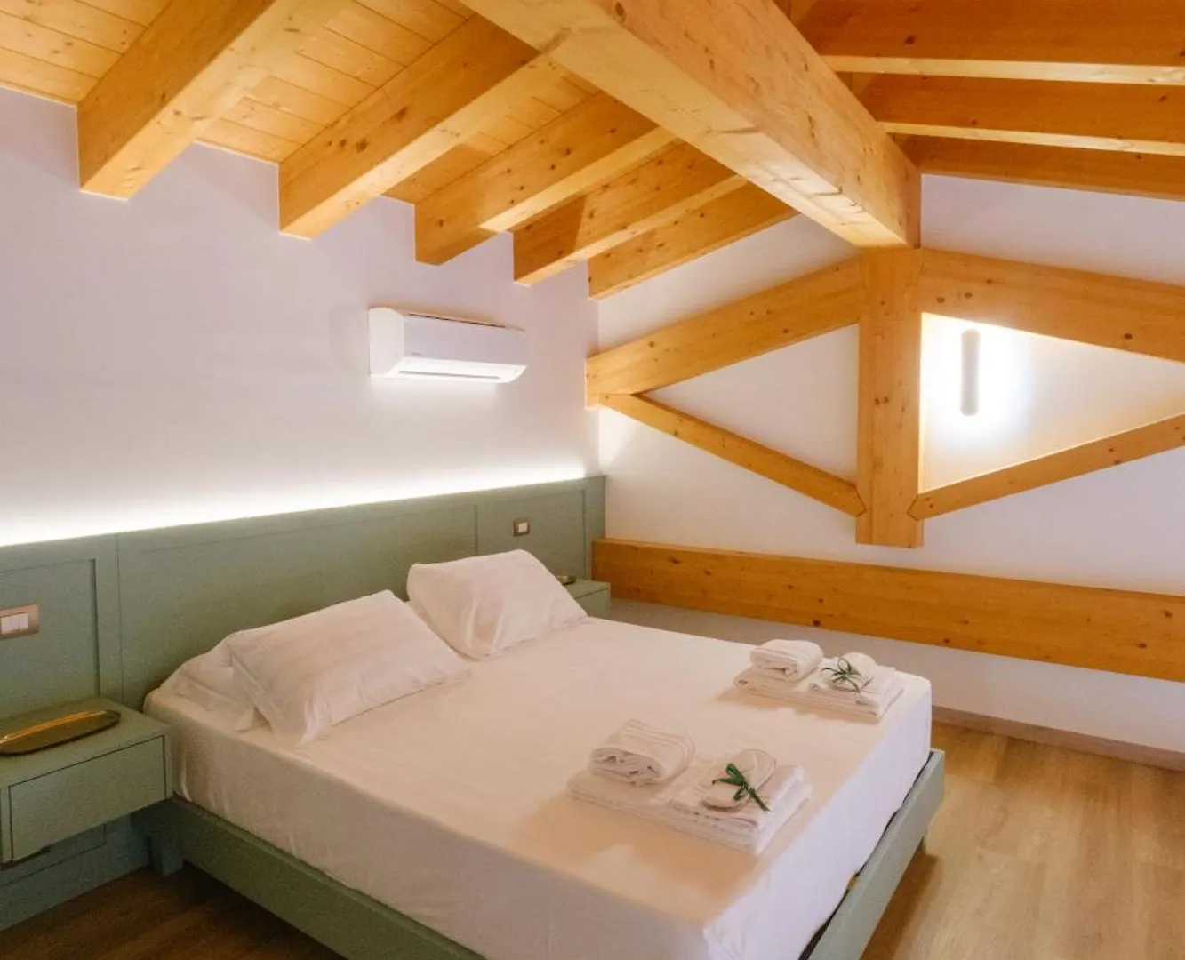 Ξενοδοχείο με διαμερίσματα L'Oro Di Pizzon - Exklusive Holiday Apartments Lake Garda Costermano Ιταλία